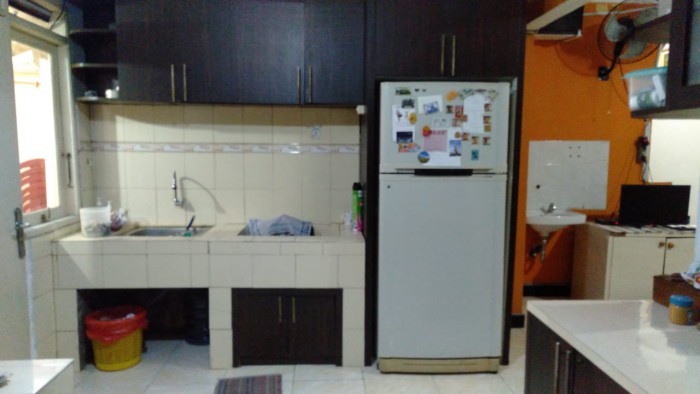 Rumah disewakan di Taman Simpruk Lippo Cikarang